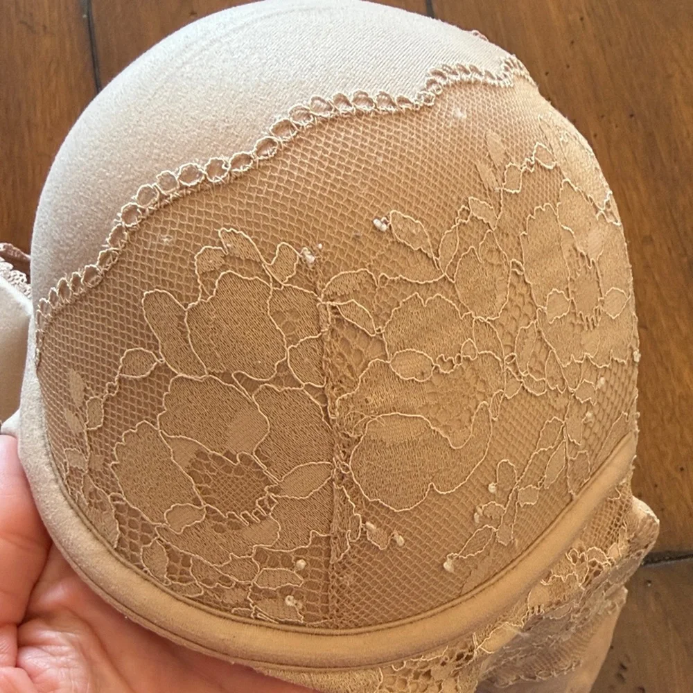 Victoria's Secret Nude Lace Push-Up Bra